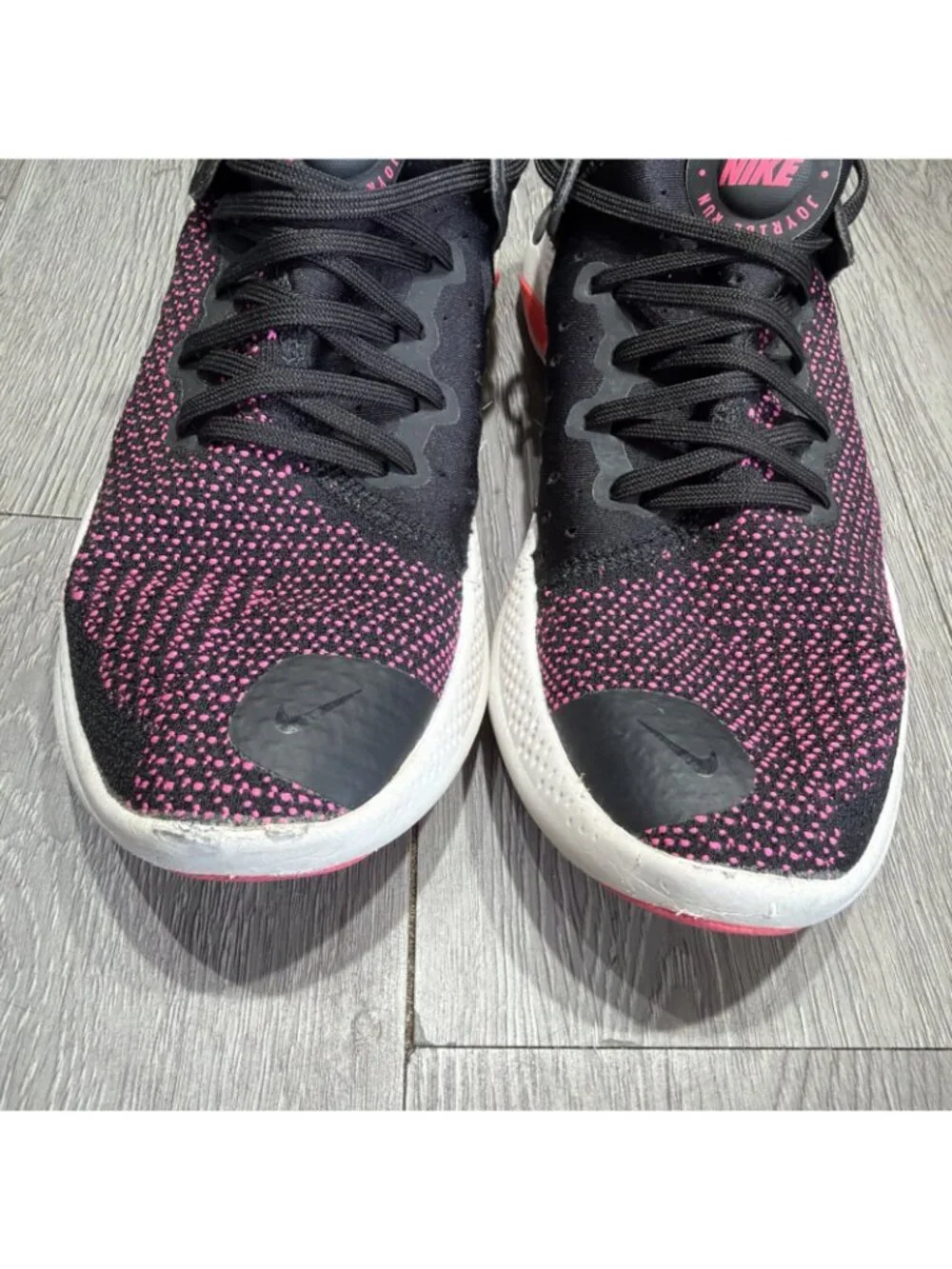 Nike Joyride Run Flyknit AQ2730-003 Mens 7 Women 8.5 Black Pink Running Sneakers - Picture 3 of 11